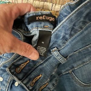 Refuge jeans sz 10